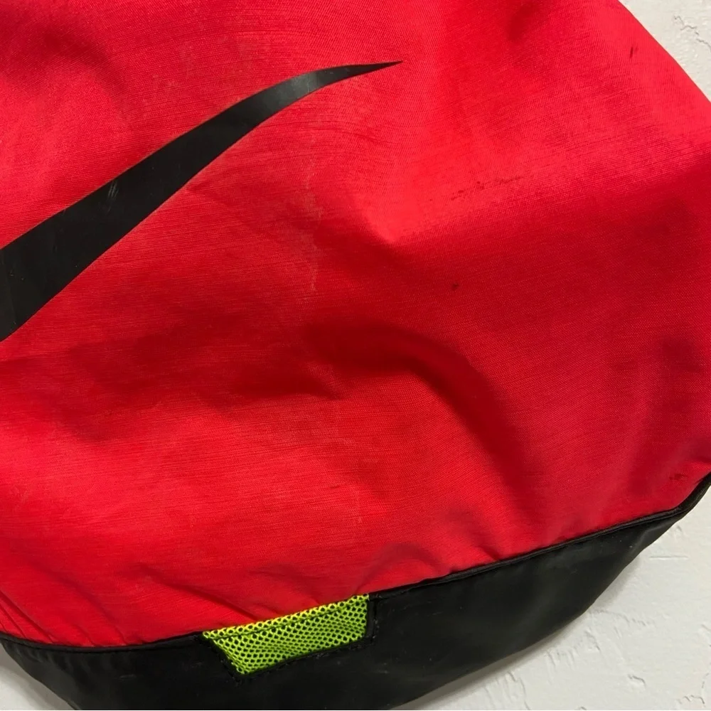 Nike Drawstring Lightweight Bag Active Backpack Gym Bag